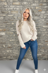 Kolları Kalp Detaylı Triko Kazak Taş